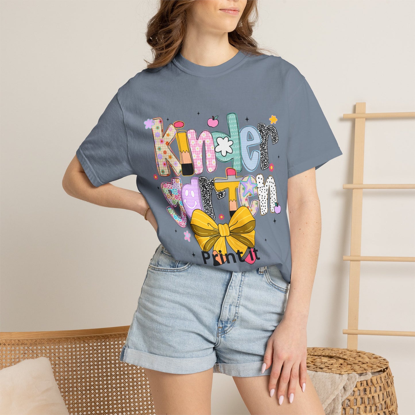 Kindergarten Cute Letters T-shirt | Bow School Teacher Tee