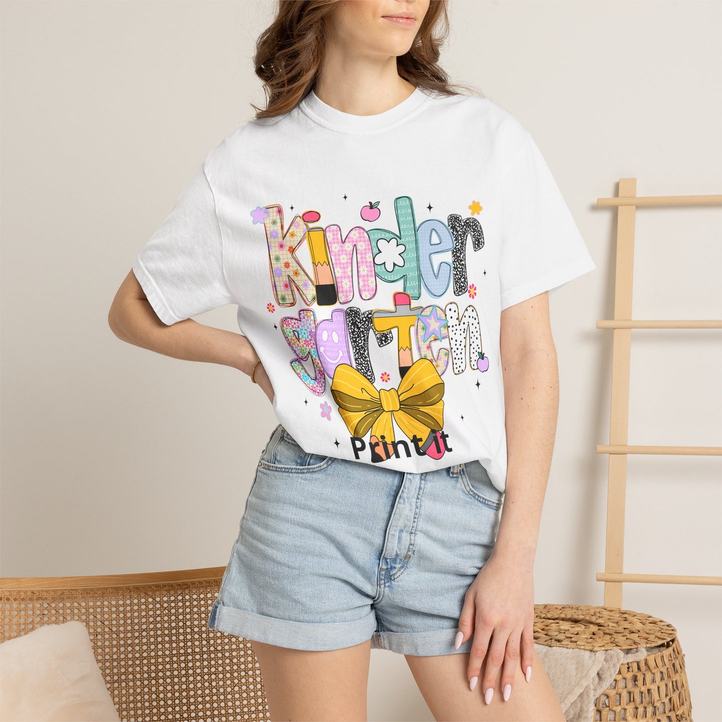 Kindergarten Cute Letters T-shirt | Bow School Teacher Tee