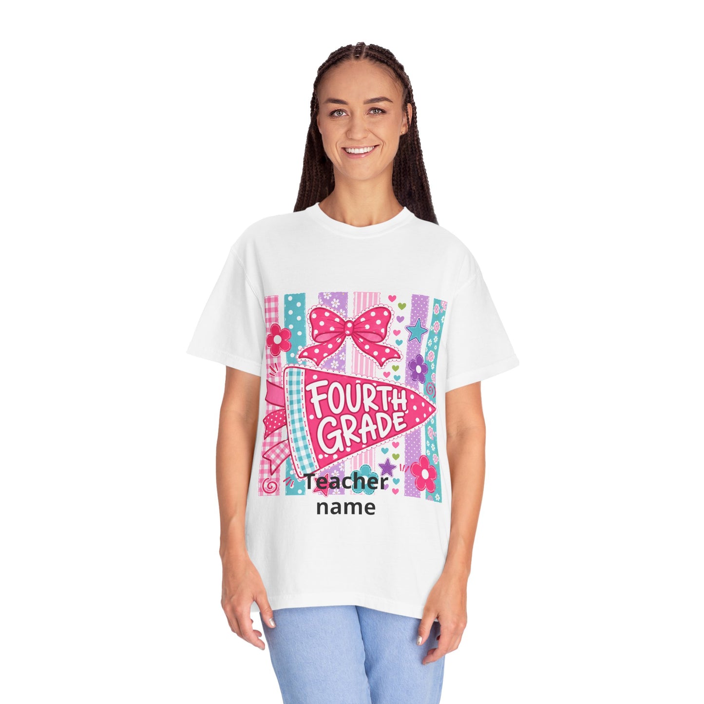 Fourth Grade Pennant Teacher T-shirt | Personalized Teacher Name