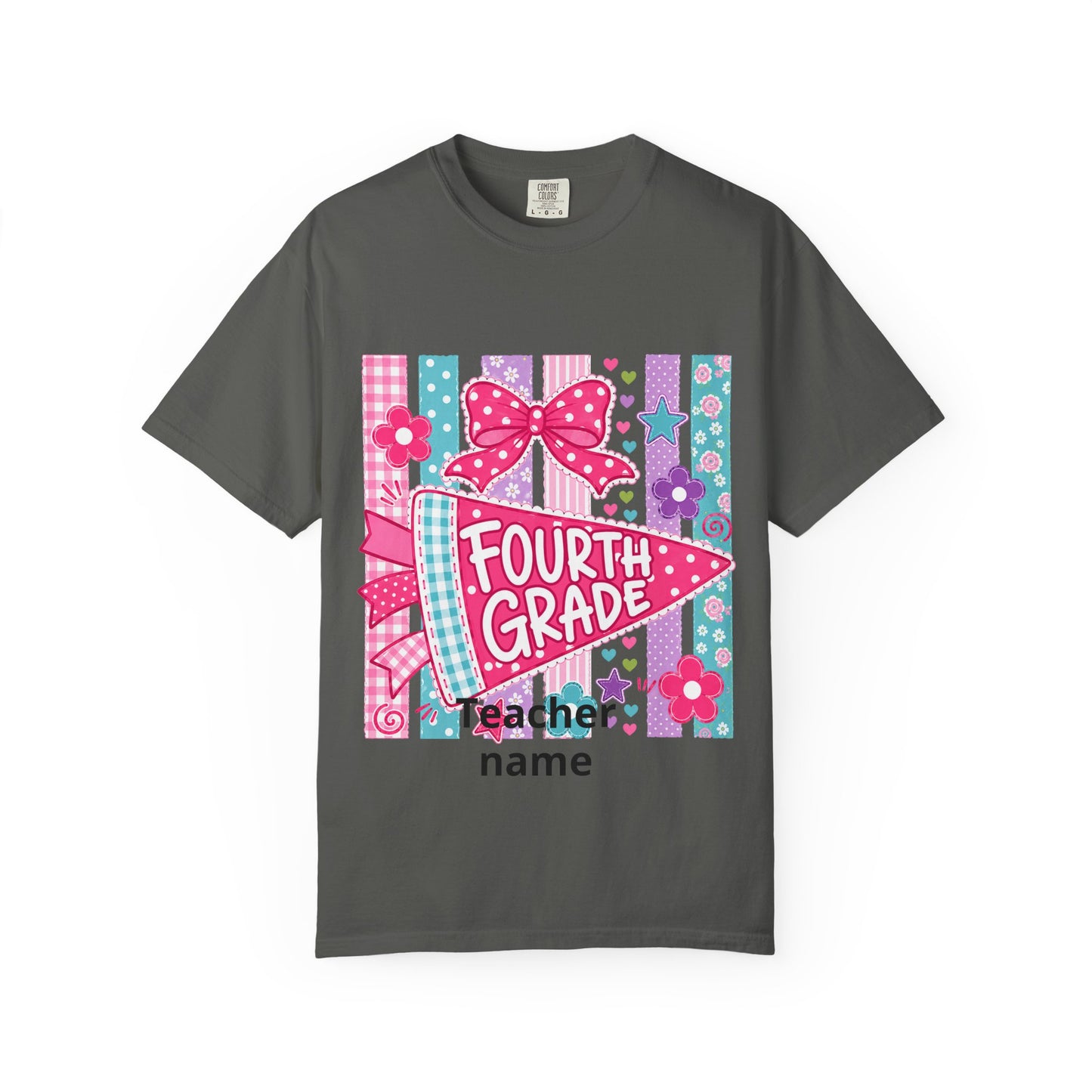 Fourth Grade Pennant Teacher T-shirt | Personalized Teacher Name